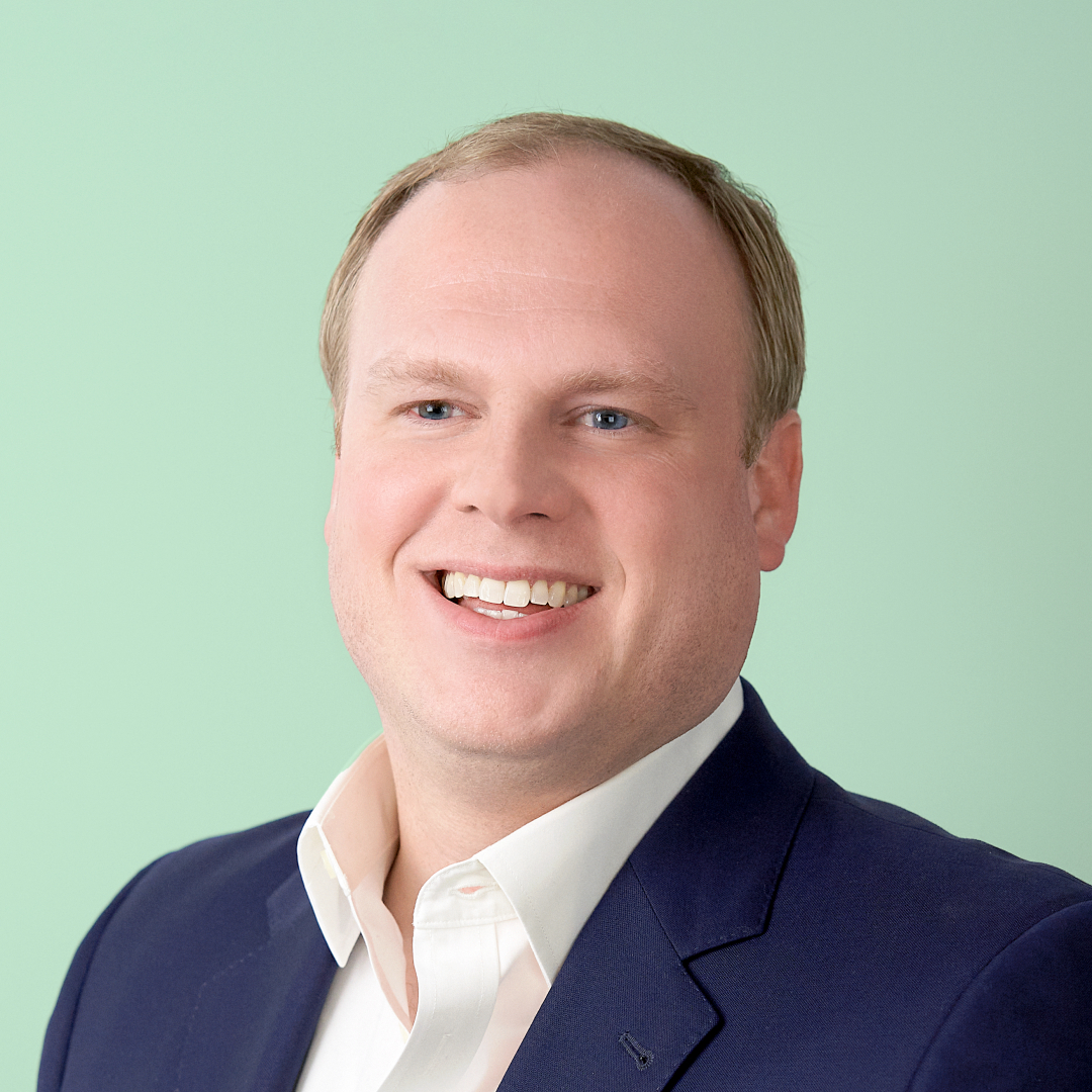 Sean-GreenSQ-Min